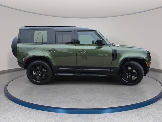 Certified 2026 Land Rover Defender 110 X-Dynamic SE AWD/4WD image 4