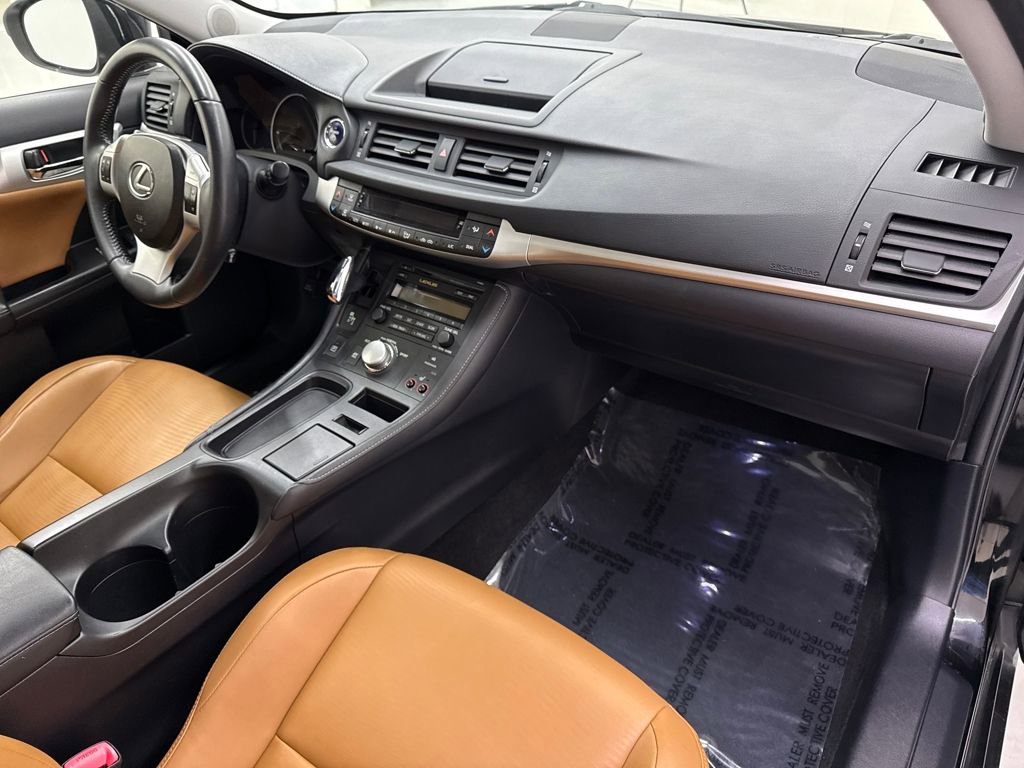 Used 2012 Lexus CT 200h image 23