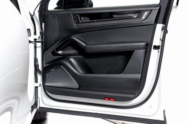 Certified 2025 Porsche Cayenne GTS image 69