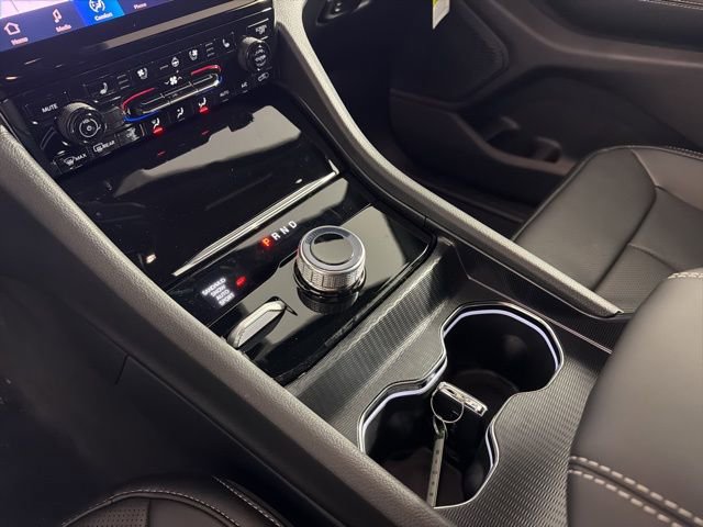 New 2025 Jeep Grand Cherokee L Limited w/ Luxury Tech Group II image 18