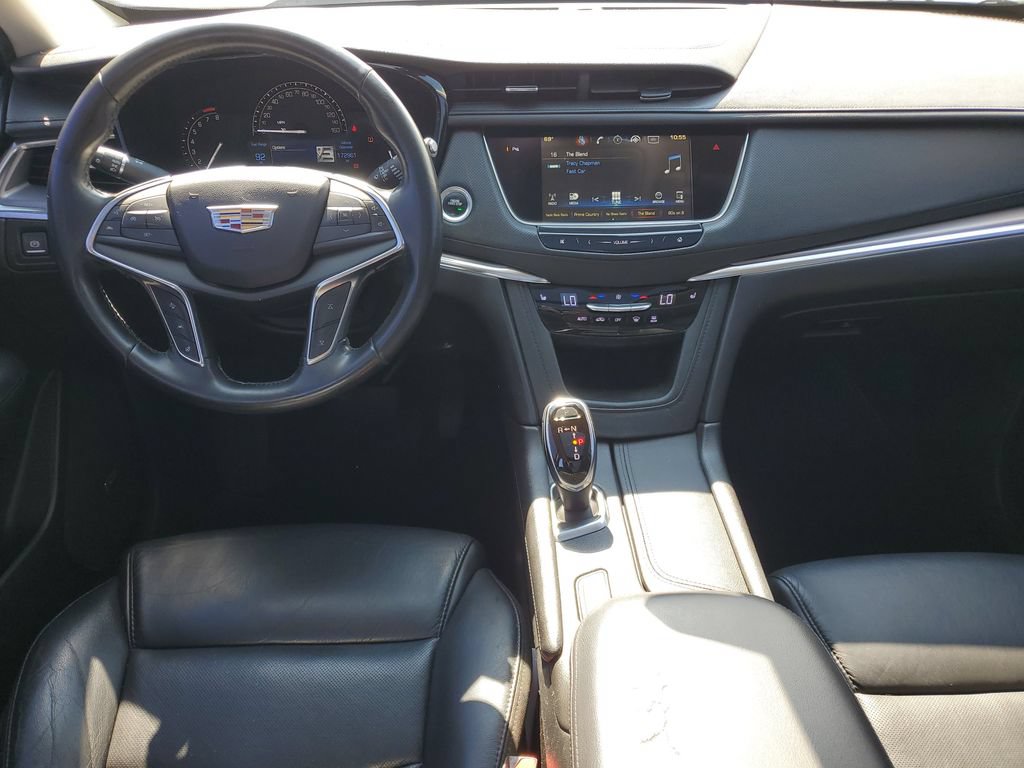 Used 2018 Cadillac XT5 Luxury w/ Driver Awareness Package FWD image 23