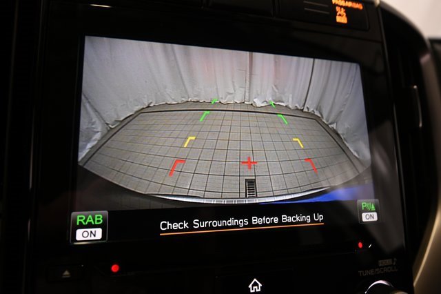 Used 2022 Subaru Ascent Limited w/ Technology Package image 7