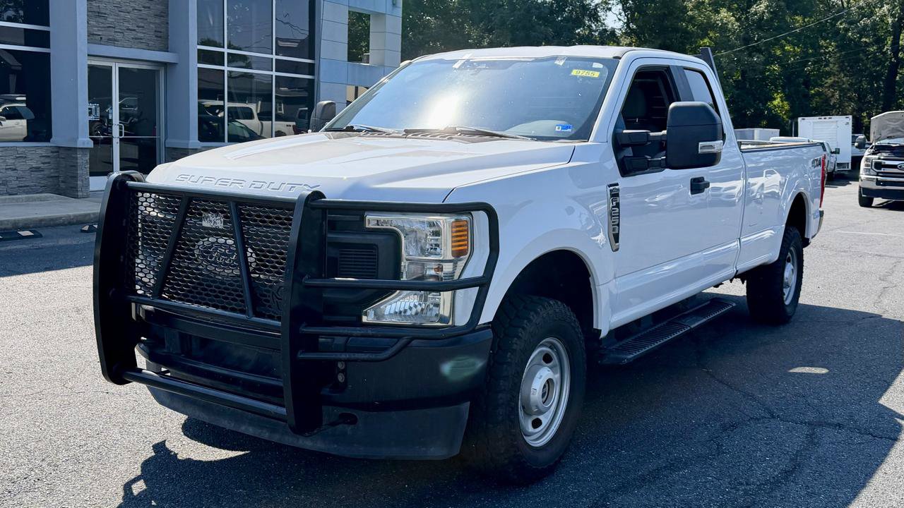 Used 2020 Ford F250 XL w/ Power Equipment Group AWD/4WD image 2