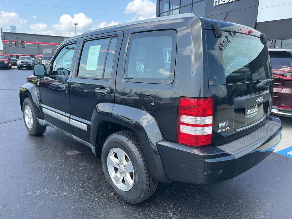 Used 2012 Jeep Liberty Sport AWD/4WD image 10