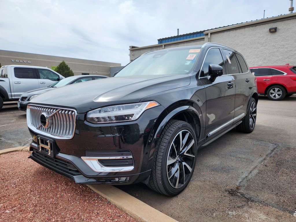 Used 2024 Volvo XC90 B5 Plus image 4