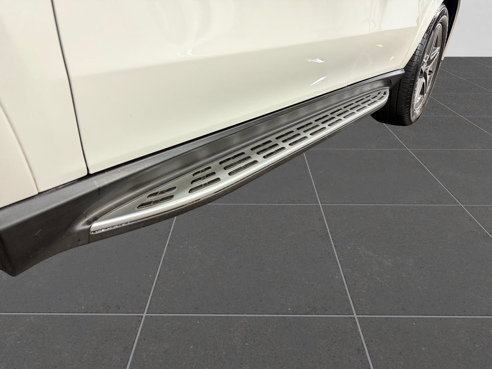 Used 2020 Mercedes-Benz GLE 350 image 41