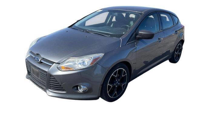 Used 2013 Ford Focus SE FWD image 1