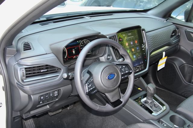 Used 2025 Subaru Forester Premium AWD/4WD image 21