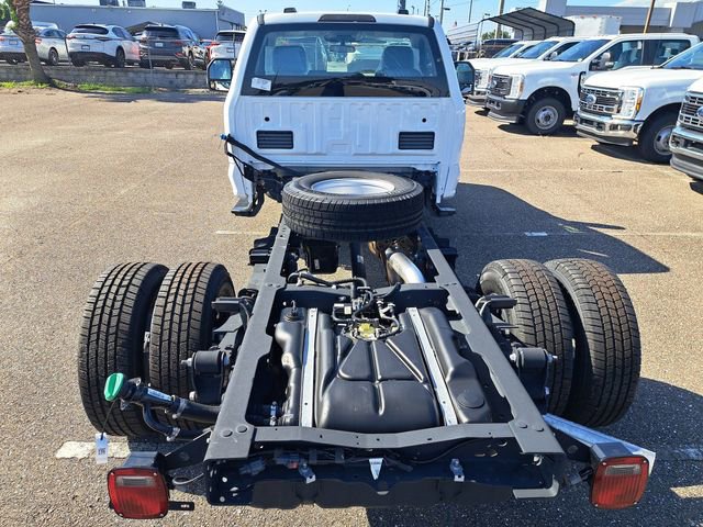 New 2025 Ford F350 XL w/ XL Chrome Package image 6