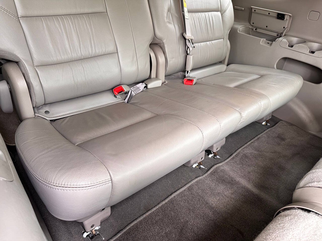 Used 2007 Toyota Sequoia Limited RWD image 86