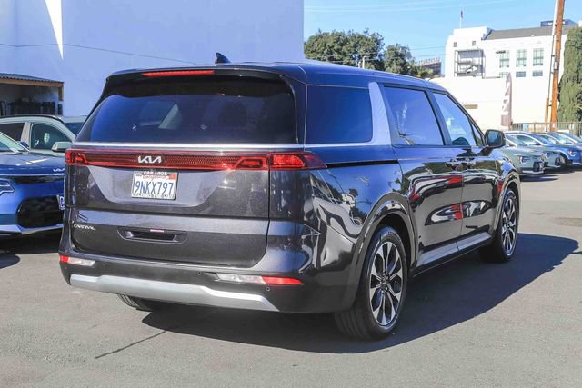 Certified 2024 Kia Carnival EX image 8