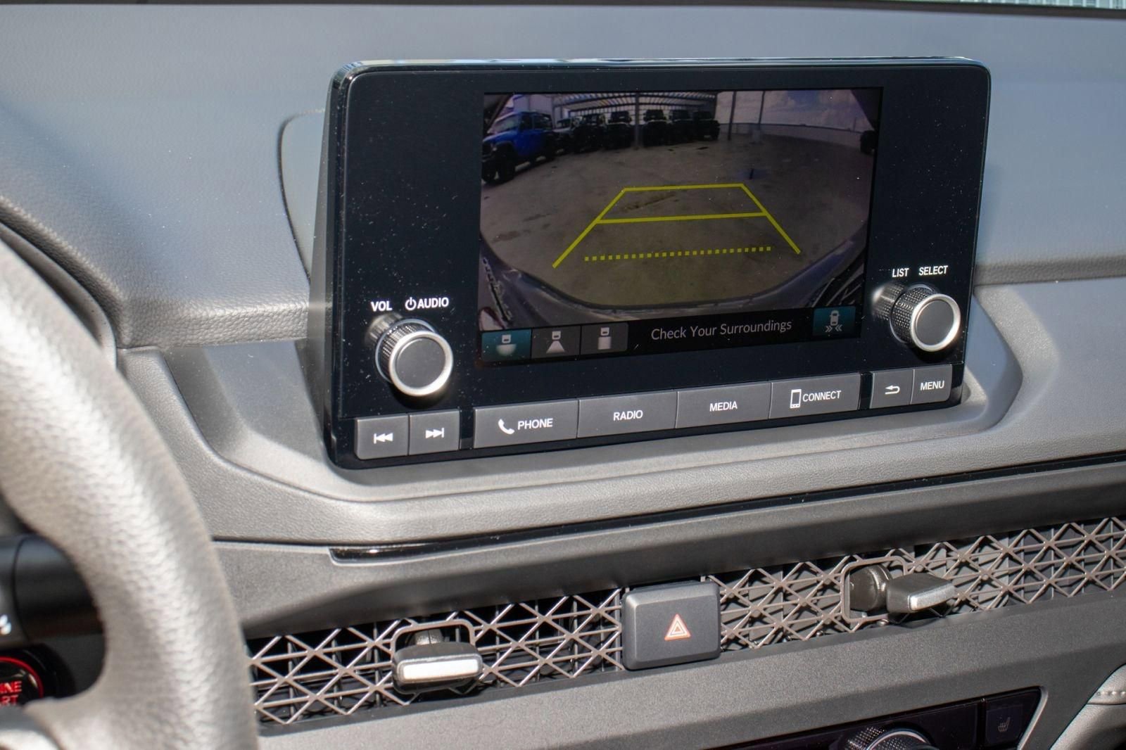 Certified 2025 Honda Accord SE image 32