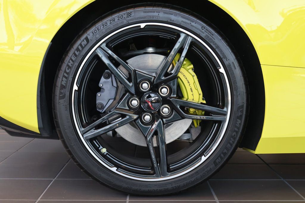 Used 2021 Chevrolet Corvette Stingray Premium Cpe w/ Engine Appearance Package image 15