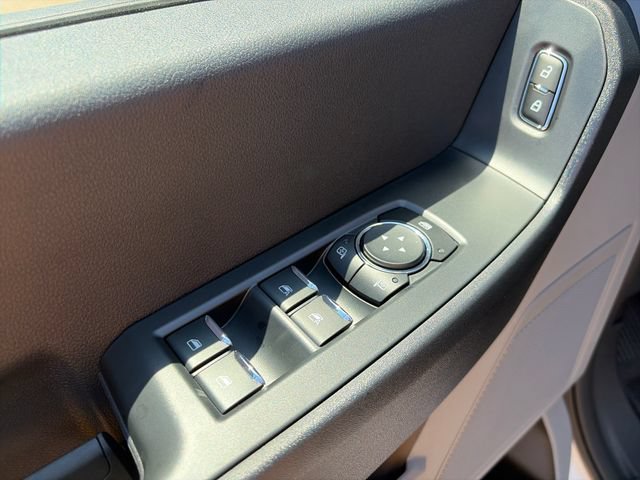 New 2026 Ford F550 4x4 Crew Cab image 14