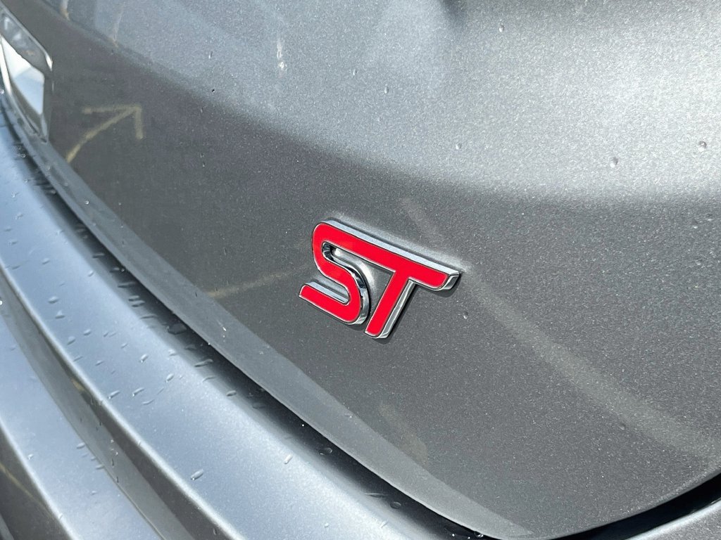 Used 2022 Ford Edge ST AWD/4WD image 31