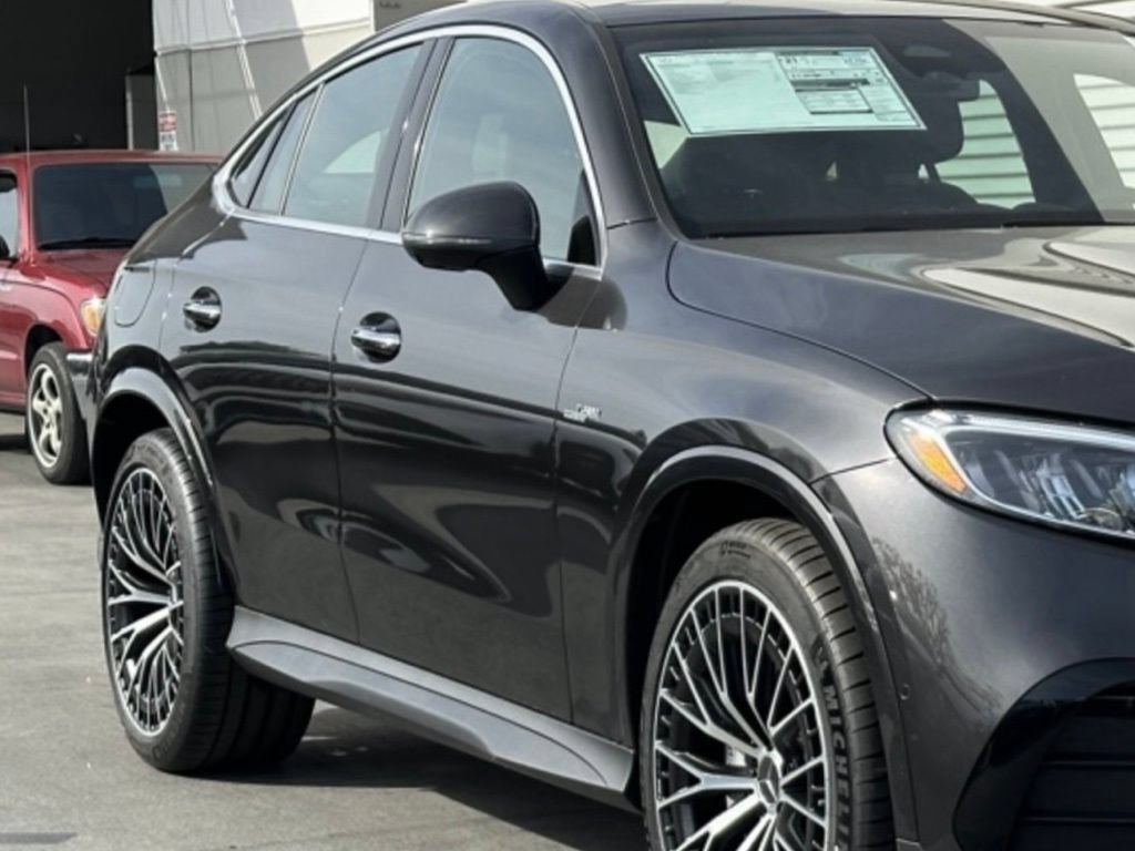 New 2025 Mercedes-Benz GLC 43 AMG 4MATIC Coupe image 5