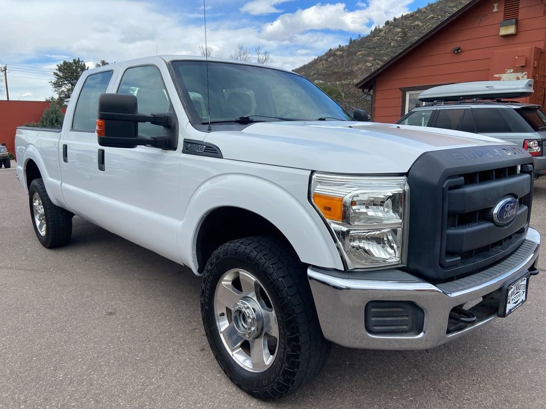 Used 2014 Ford F250 XL w/ Power Equipment Group AWD/4WD image 3