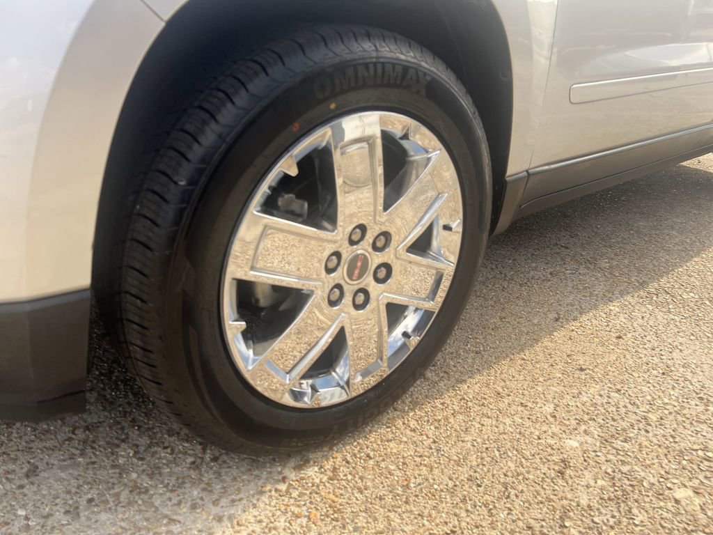 Used 2017 GMC Acadia Limited SLT image 16