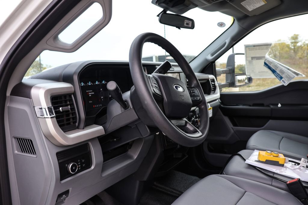 New 2025 Ford F450 XL w/ XL Chrome Package image 20