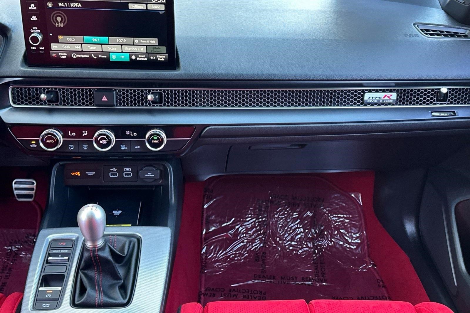 Certified 2024 Honda Civic Type R image 28