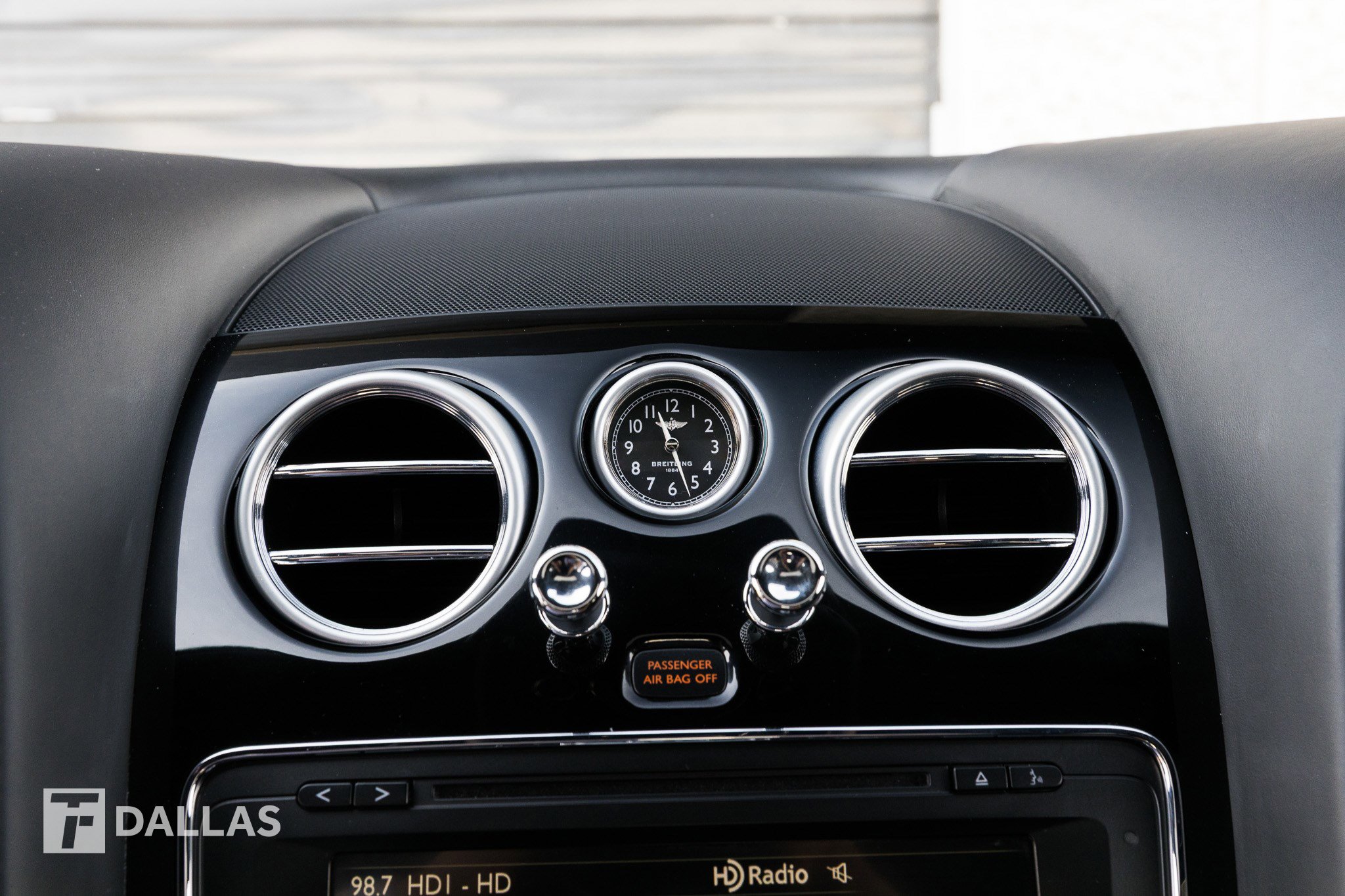 Used 2014 Bentley Flying Spur W12 image 26