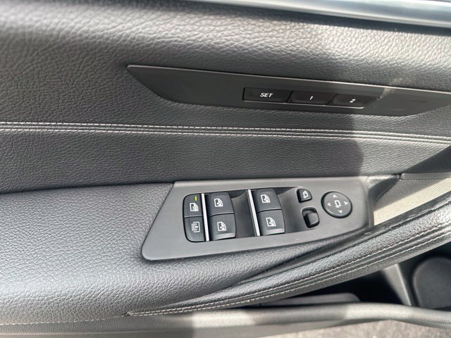 Used 2021 BMW M550i xDrive w/ Executive Package AWD/4WD image 19