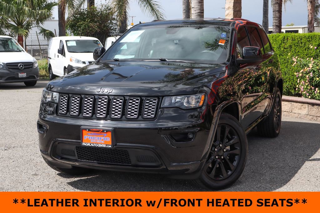 Used 2019 Jeep Grand Cherokee Altitude image 4