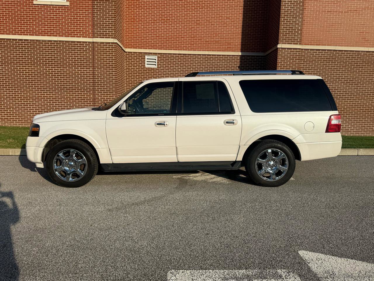 Used 2014 Ford Expedition EL Limited w/ Equipment Group 301A image 7