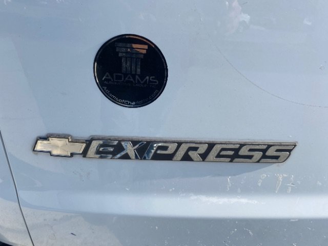 Used 2019 Chevrolet Express 2500 RWD image 14