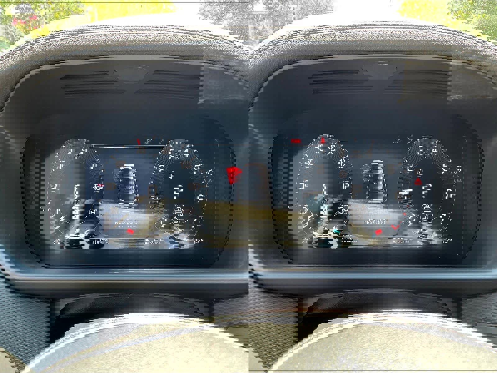 New 2025 Land Rover Discovery Dynamic SE image 19