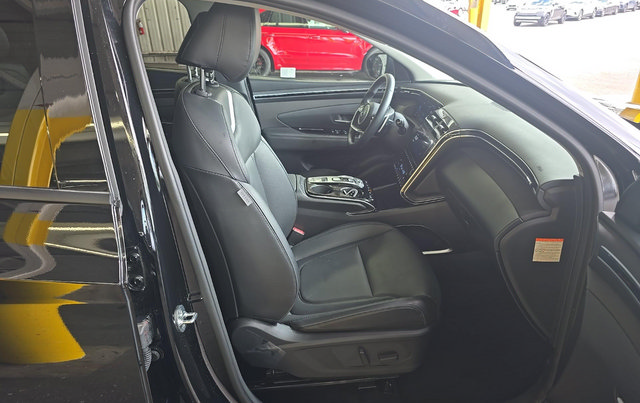 Used 2024 Hyundai Tucson Limited AWD/4WD image 6