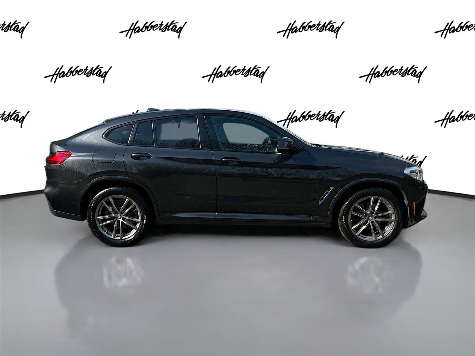 Used 2019 BMW X4 xDrive30i w/ M Sport Package 2 image 4