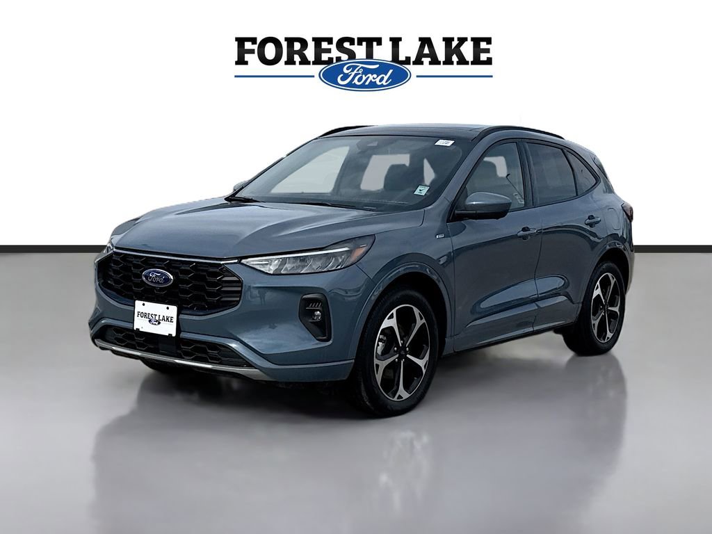 Used 2024 Ford Escape ST-Line Select w/ Tech Pack #2 AWD/4WD image 3