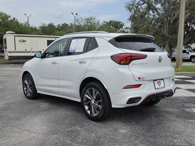 Used 2021 Buick Encore GX Select w/ Sport Touring Package FWD image 3