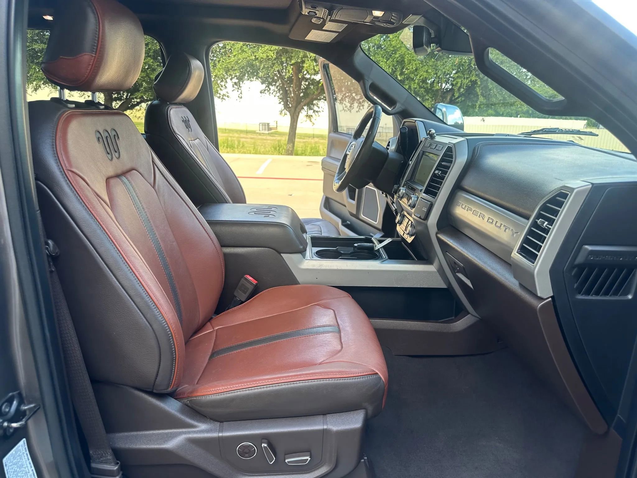 Used 2019 Ford F350 King Ranch w/ King Ranch Ultimate Package image 29