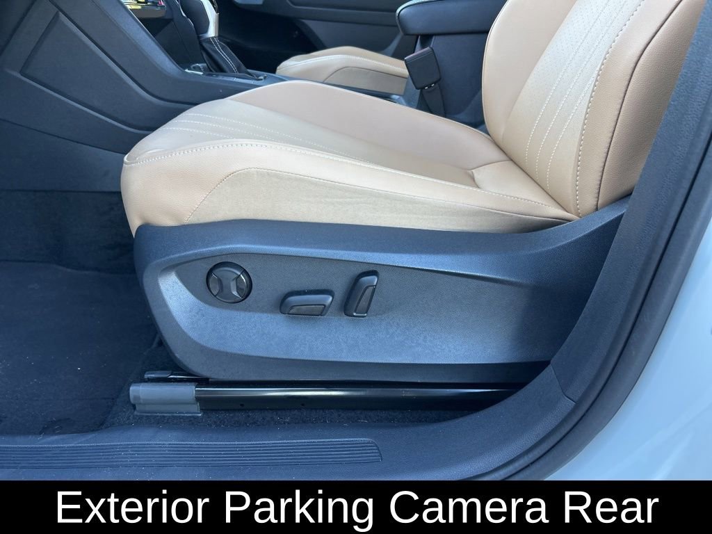 Used 2024 Volkswagen Tiguan SE image 16