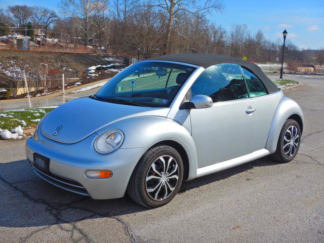 Used 2004 Volkswagen Beetle GL image 1