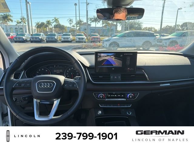 Used 2024 Audi Q5 2.0T Premium w/ Convenience Package image 12