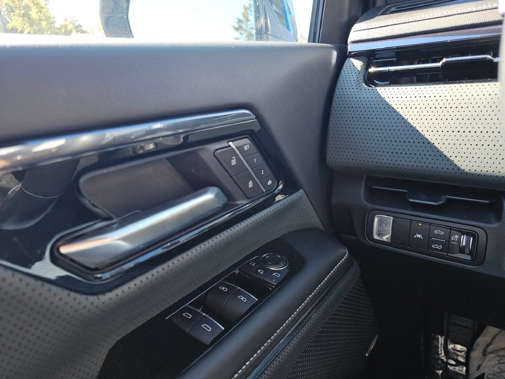 Used 2026 GMC Sierra EV AT4 AWD/4WD image 34