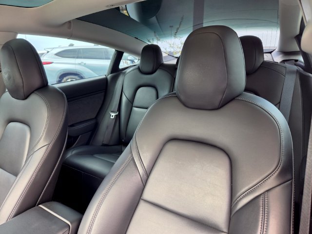 Used 2019 Tesla Model 3 Long Range RWD image 11