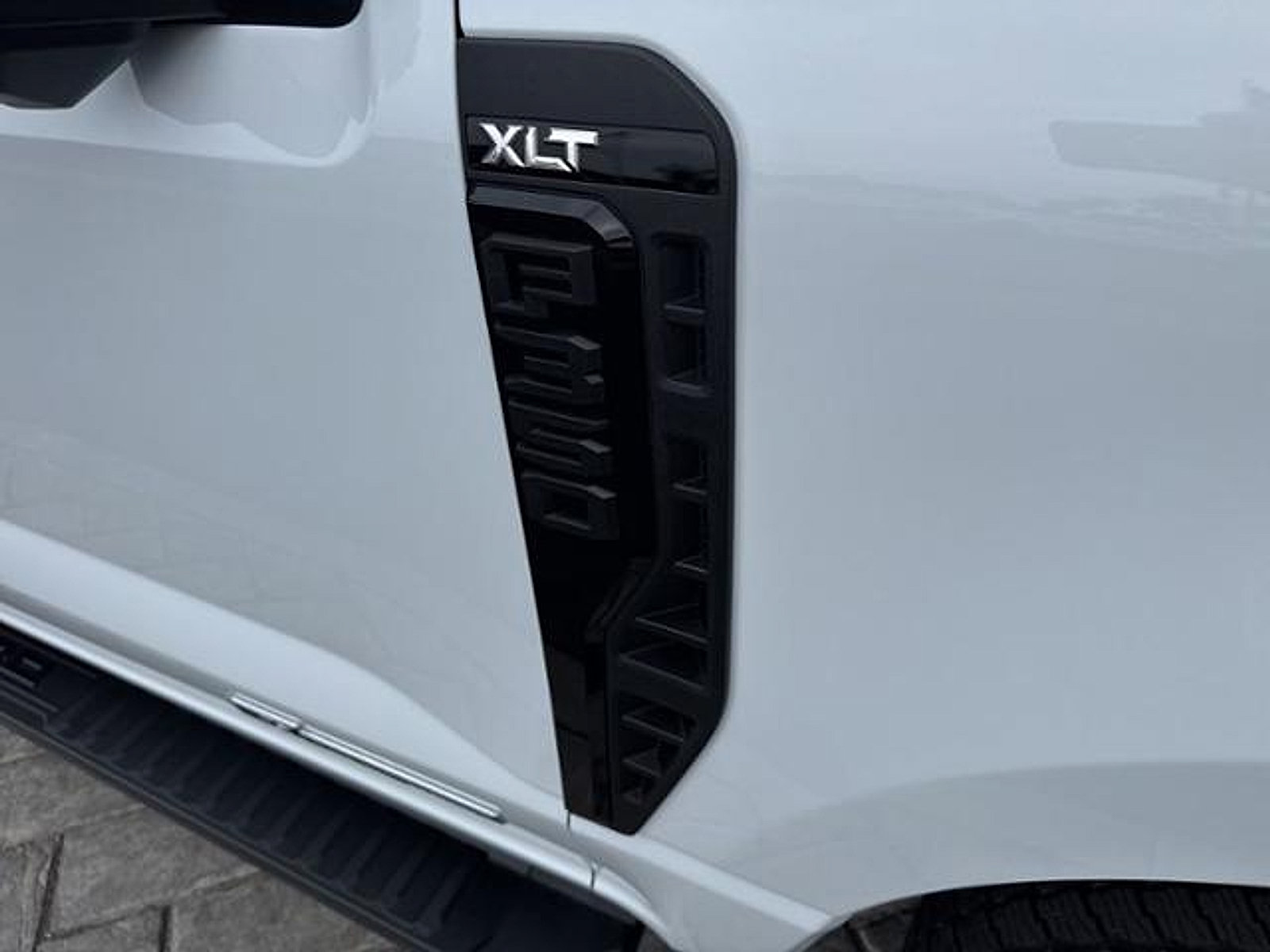 New 2026 Ford F350 XLT w/ XLT Premium Package AWD/4WD image 4