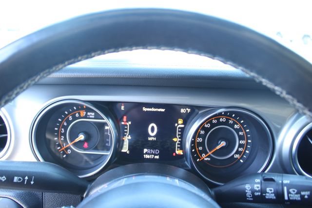 Used 2022 Jeep Wrangler Unlimited Sahara w/ Cold Weather Group AWD/4WD image 21