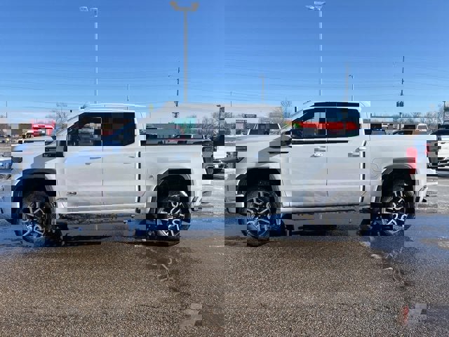 Certified 2025 GMC Sierra 1500 AT4 w/ Technology Package image 8