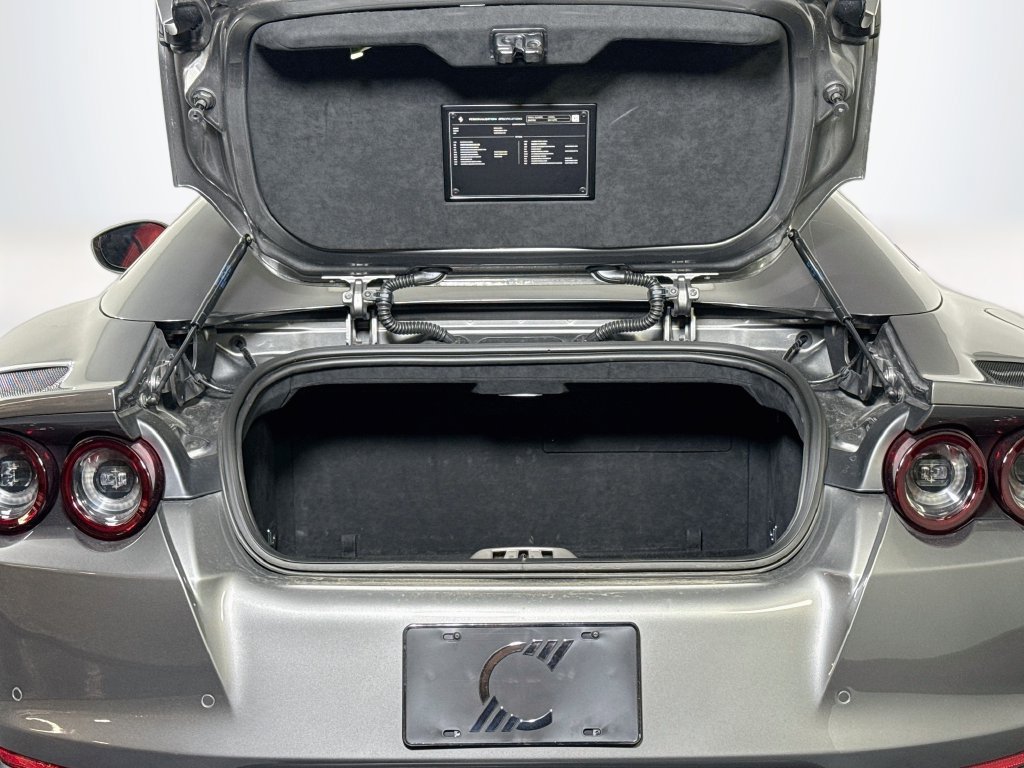Used 2021 Ferrari 812 GTS RWD image 23