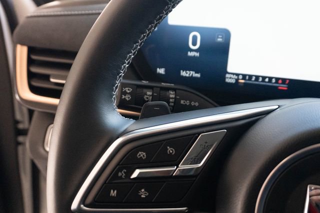 Used 2025 Buick Envision Sport Touring image 27