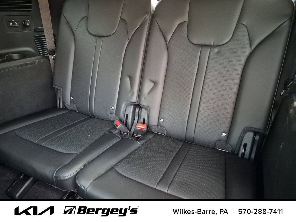 Certified 2026 Kia Sorento S w/ S Panoramic Sunroof Package AWD/4WD image 34