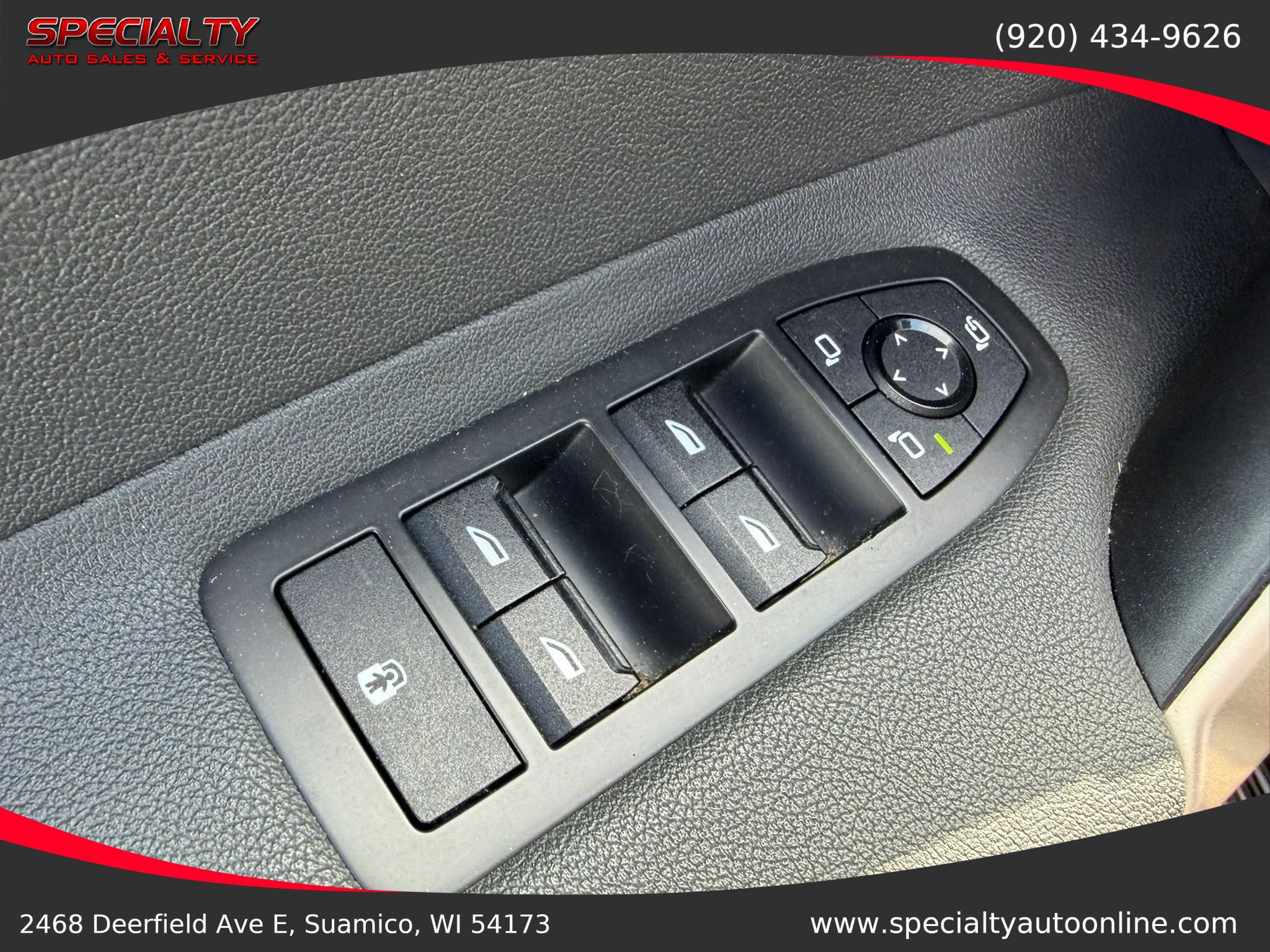 Used 2024 BMW iX xDrive50 w/ Sport Package AWD/4WD image 40