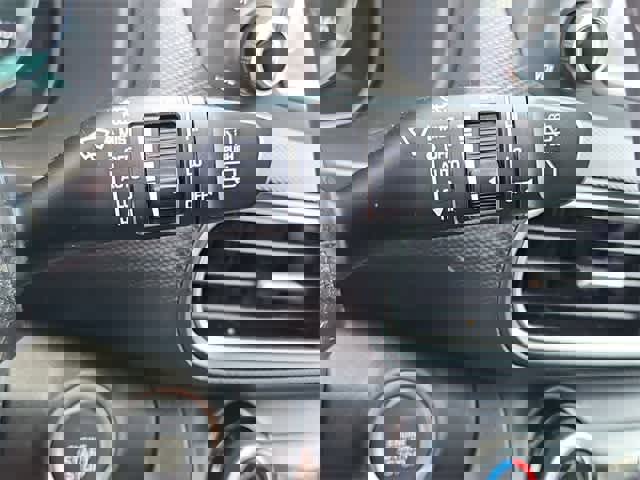 Used 2019 Hyundai Kona Ultimate image 32