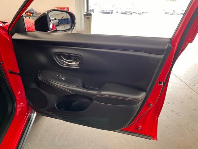 Used 2024 Honda HR-V Sport image 12