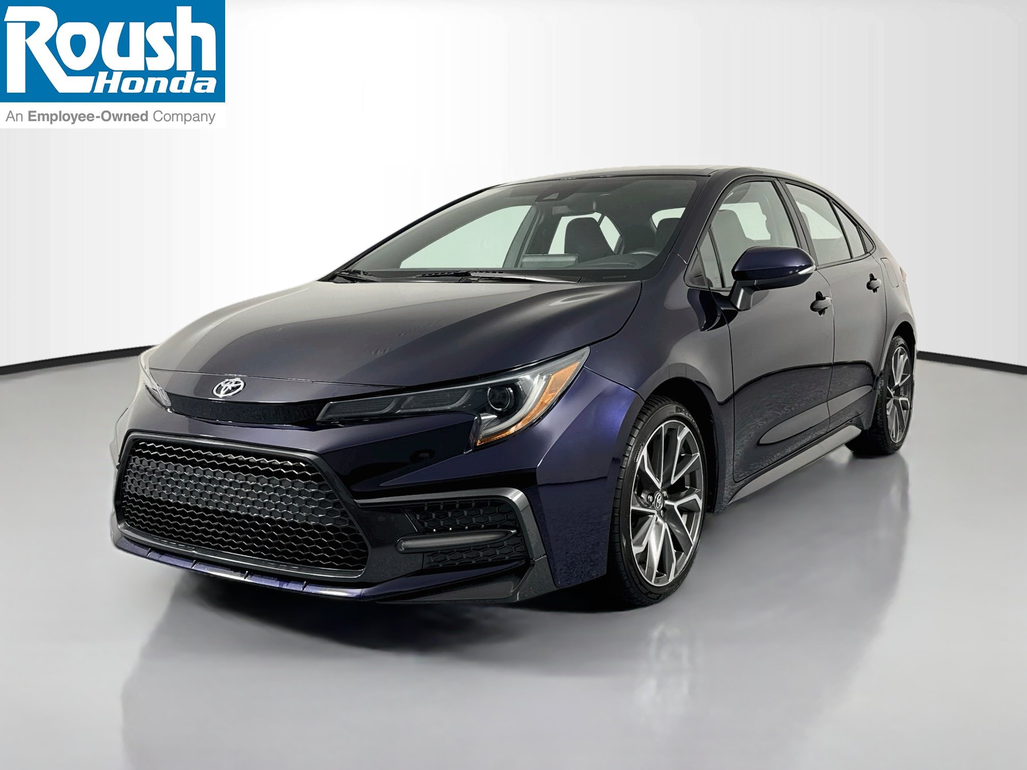 Used 2022 Toyota Corolla SE w/ Carpet Mat Package (TMS) FWD image 1
